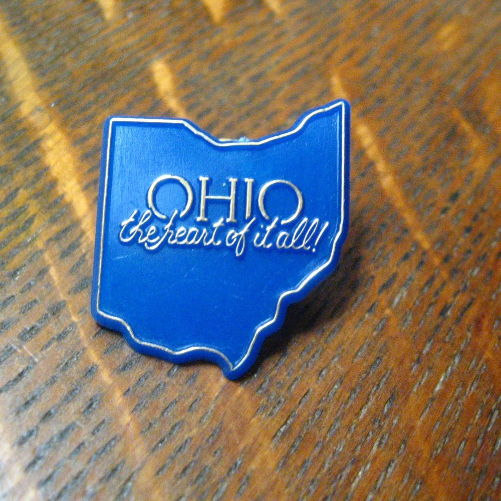 🇺🇸 Ohio The Heart Of It All! Vintage Lapel Pin